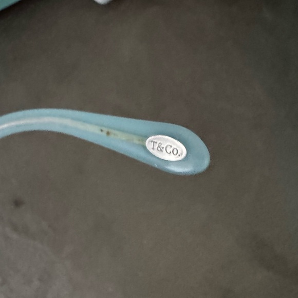 Tiffany & Co. Black and Blue Cat-Eye Sunglasses - Picture 13 of 13